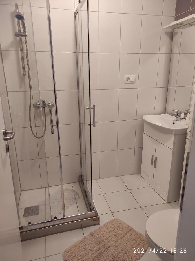 Apartmani Quattro Стариград-Пакленица Екстериор снимка