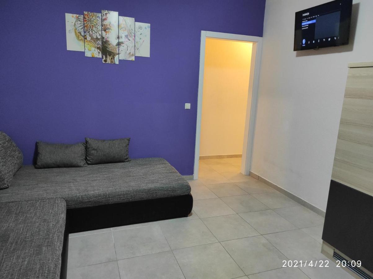 Apartmani Quattro Стариград-Пакленица Екстериор снимка