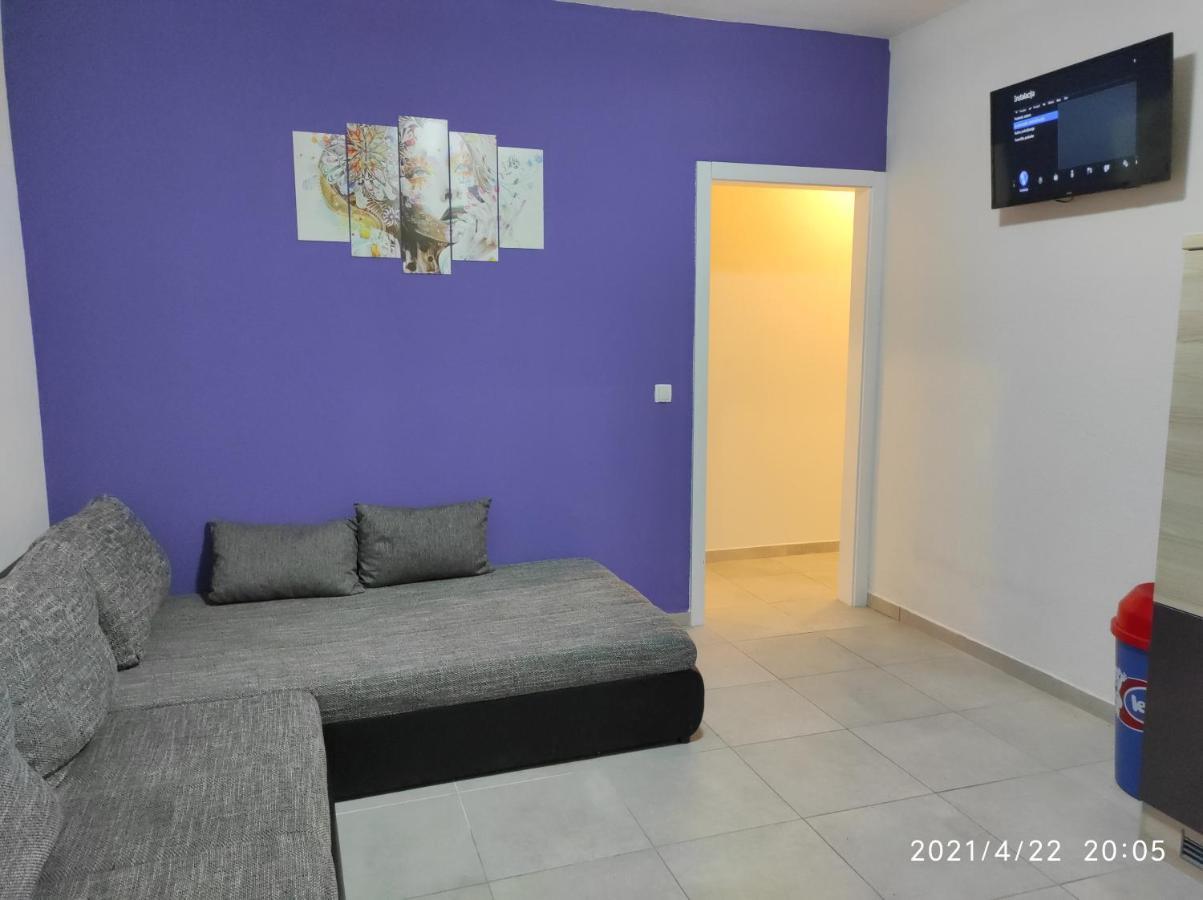 Apartmani Quattro Стариград-Пакленица Екстериор снимка